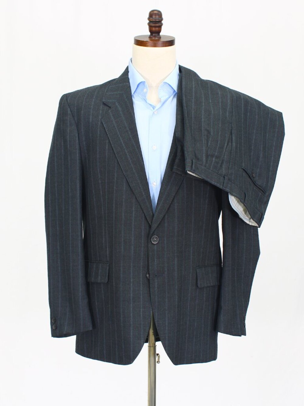 Vintage 1980s 40R 34x33 Gray Full Suit 2-Button Stripe R895